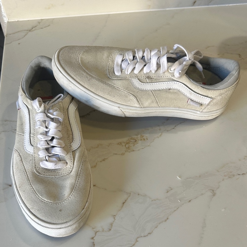 Vans Off-White Men's Sneakers gently worn Size 9.5 with markings